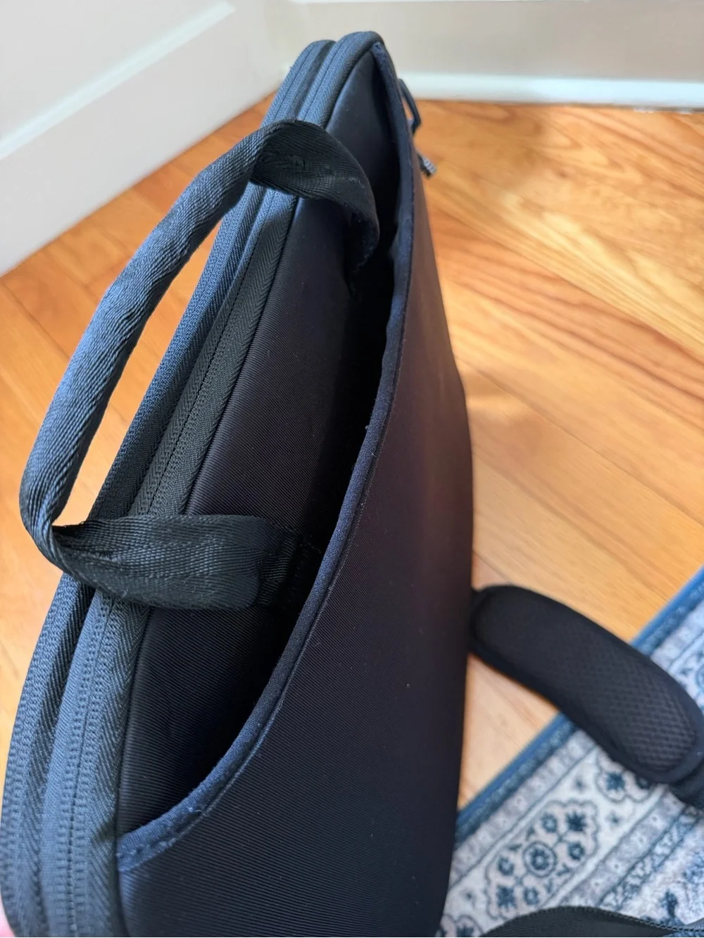 Wenger Swissgear Legacy Ultra Slim Neoprene Laptop Case 14”